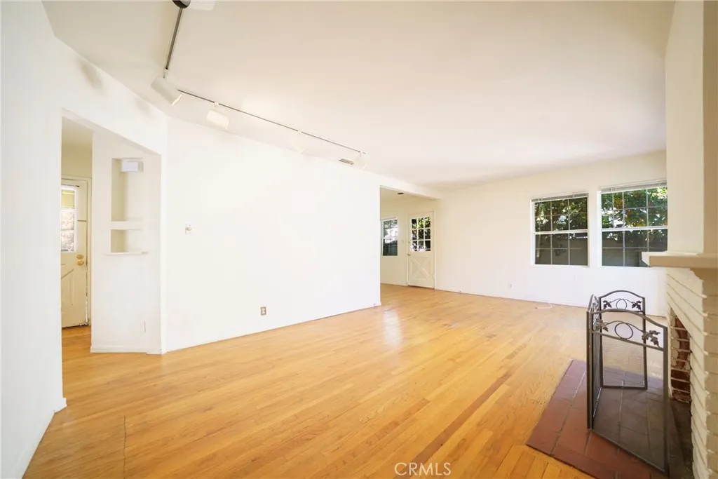 Additional image 8 of 5446 Columbus Avenue, Sherman Oaks, CA 91411