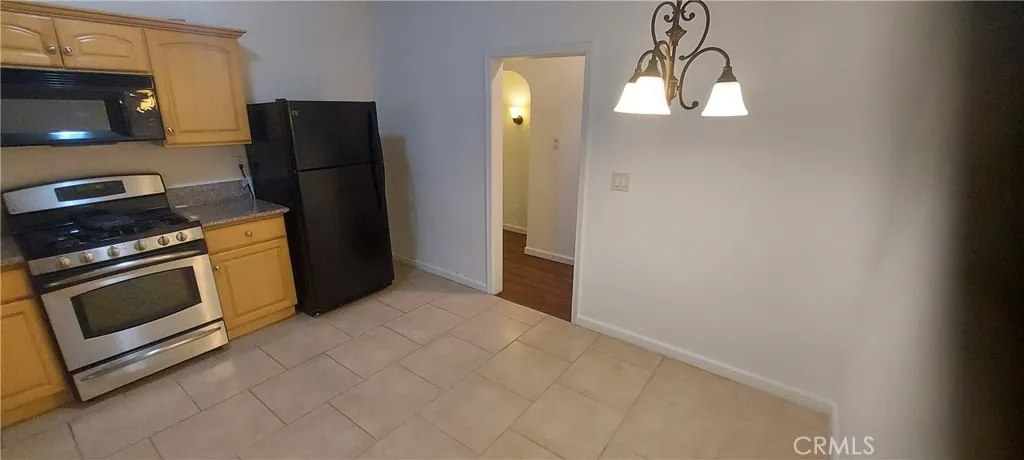 Additional image 7 of 2818 S Bronson Ave Unit B, Los Angeles, CA 90018