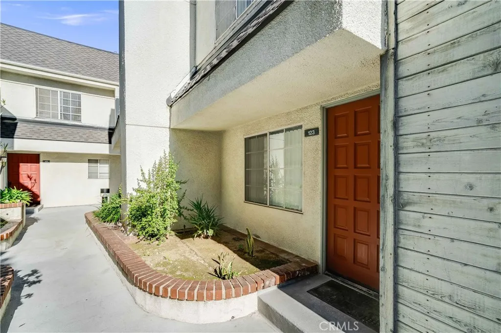 Additional image 5 of 618 N Howard St, Glendale, CA 91206