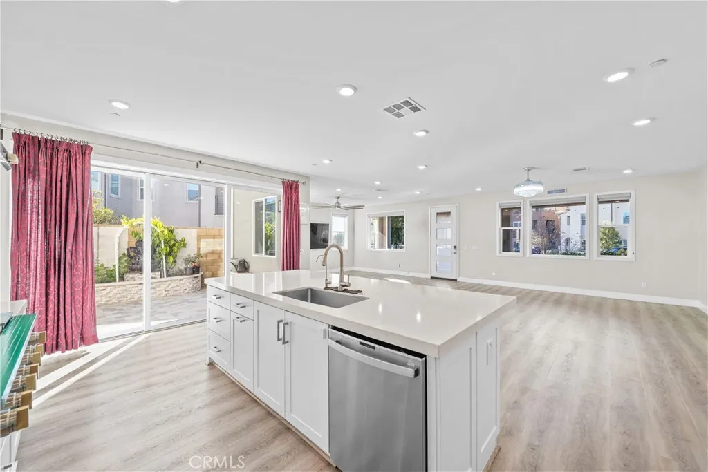 Additional image 72 of 124 Zawn, Irvine, CA 92618