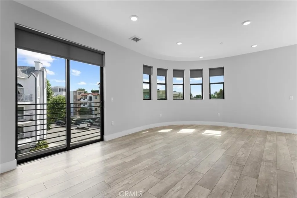 Additional image 8 of 4383 Sepulveda Boulevard Unit 201, Sherman Oaks, CA 91403