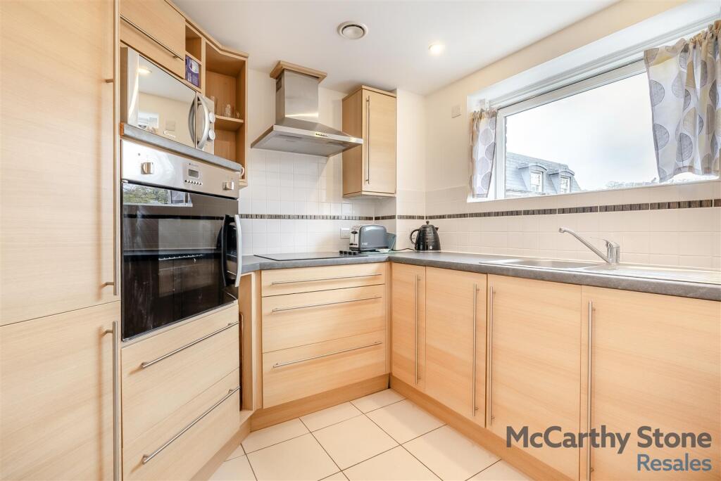 Additional image 5 of Peel Court, College Way, Welwyn Garden City, Hertfordshire, AL8 6DG