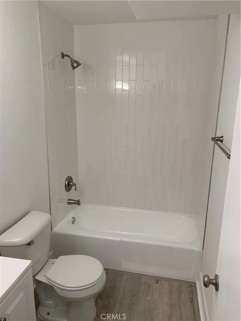 Additional image 17 of 122 El Porto, Manhattan Beach, CA 90266