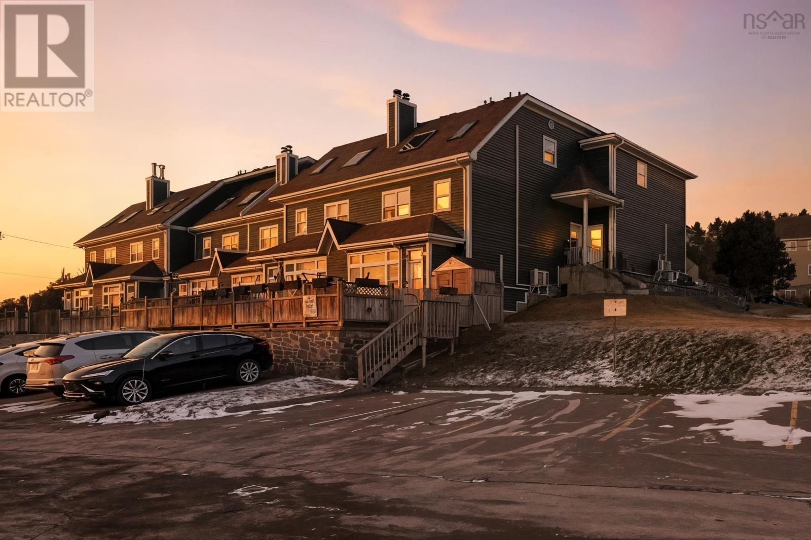 12 77 Collins Grove|Dartmouth, Nova Scotia B2W4G3