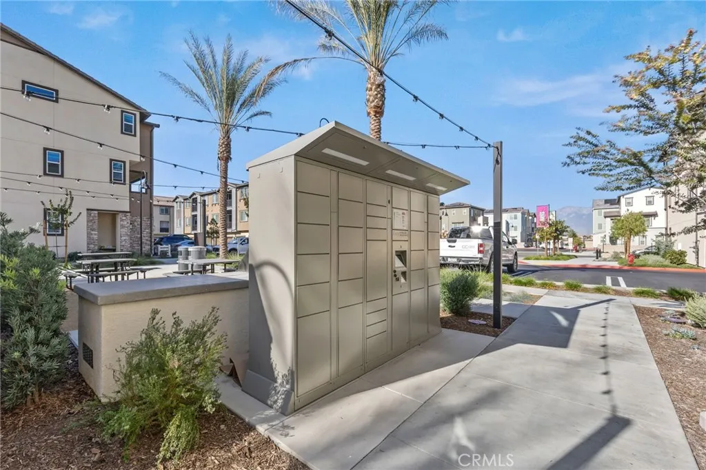 Additional image 66 of 6137 Valentina Way Unit 201, Eastvale, CA 92880