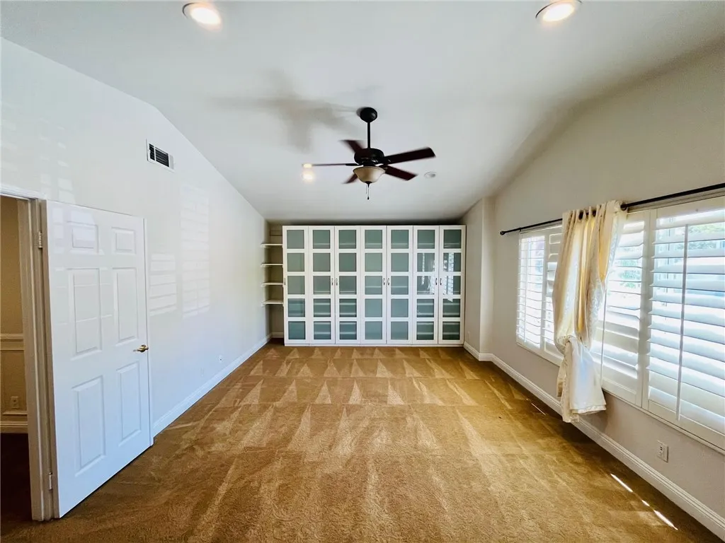 Additional image 43 of 26421 Partridge Dr, Canyon Country, CA 91387