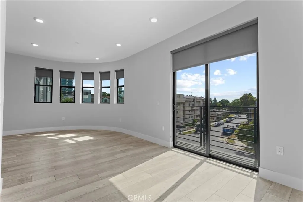 Additional image 7 of 4383 Sepulveda Boulevard Unit 201, Sherman Oaks, CA 91403