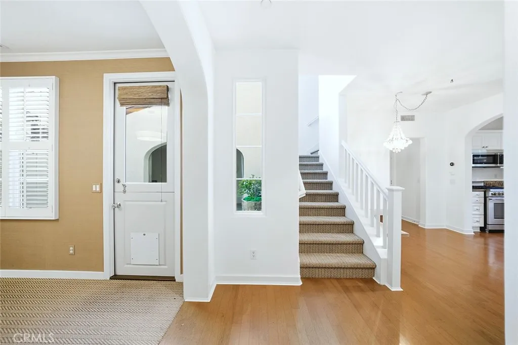 Additional image 41 of 65 Greenhouse, Irvine, CA 92603