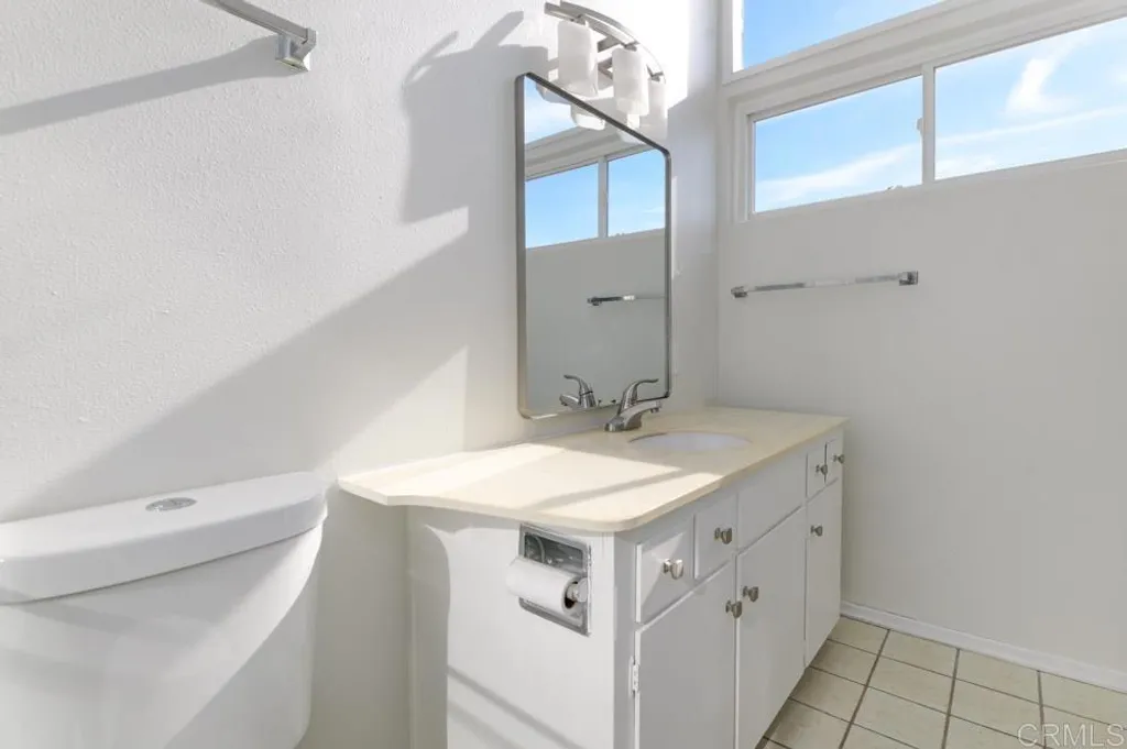 Additional image 19 of 744 E Solana Cir, Solana Beach, CA 92075