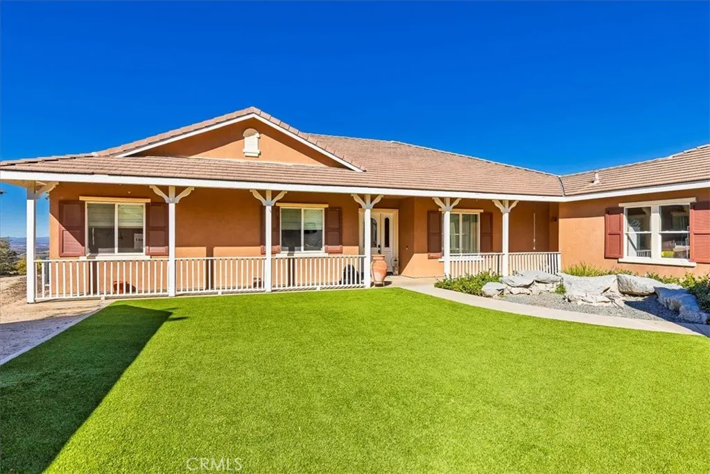 Additional image 2 of 39110 Loren Way, Temecula, CA 92592