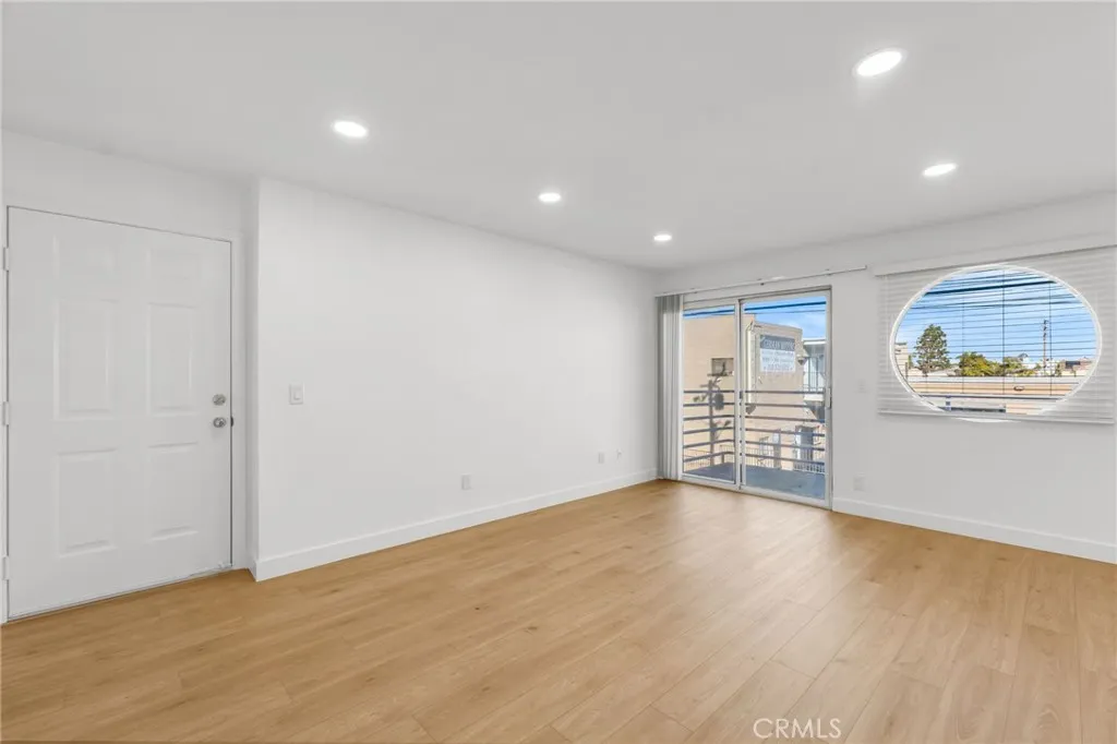 Additional image 27 of 710 5th Street, Hermosa Beach, CA 90254