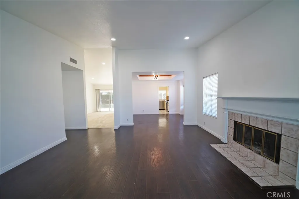 Additional image 5 of 27767 Crookshank Dr, Saugus, CA 91350