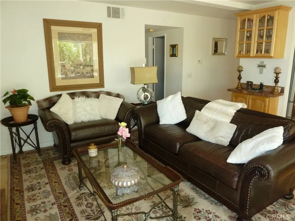 Additional image 10 of 411 Newcastle Street, Thousand Oaks, CA 91361