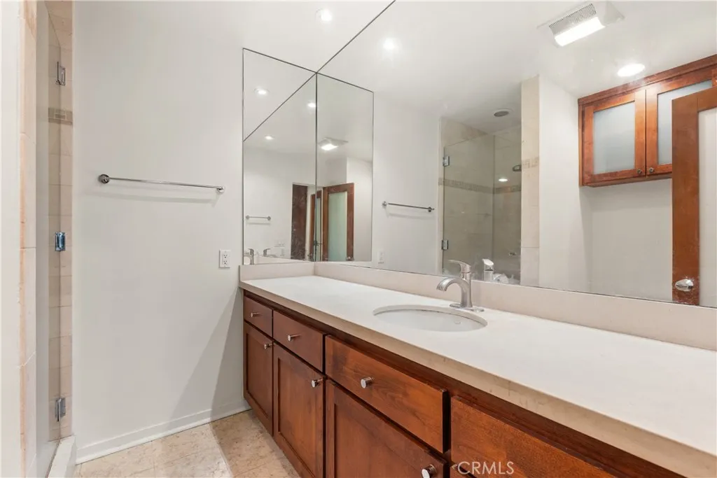 Additional image 17 of 4724 Park Granada, Calabasas, CA 91302