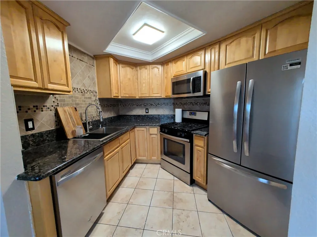 Additional image 4 of 779 Gianni Dr, Corona, CA 92879