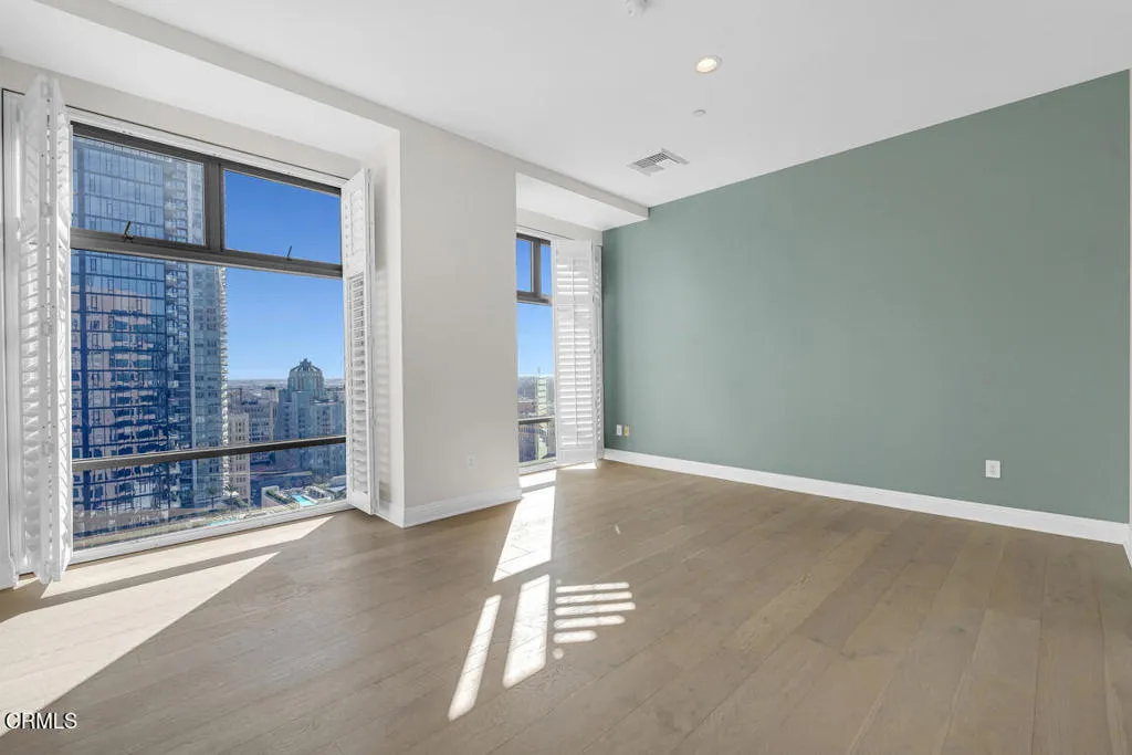 Additional image 87 of 801 S Grand Avenue Unit 1710, Los Angeles, CA 90017