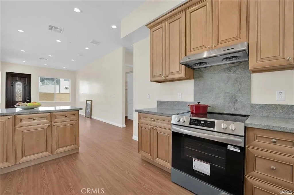 Additional image 6 of 320 A S. Lincoln Avenue, Monterey Park, CA 91755