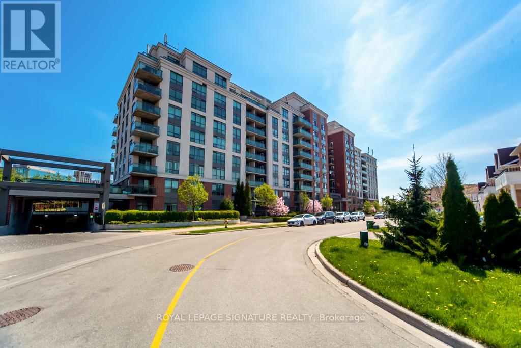 512 - 120 DALLIMORE CIRCLE|Toronto (Banbury-Don Mills), Ontario M3C4J1