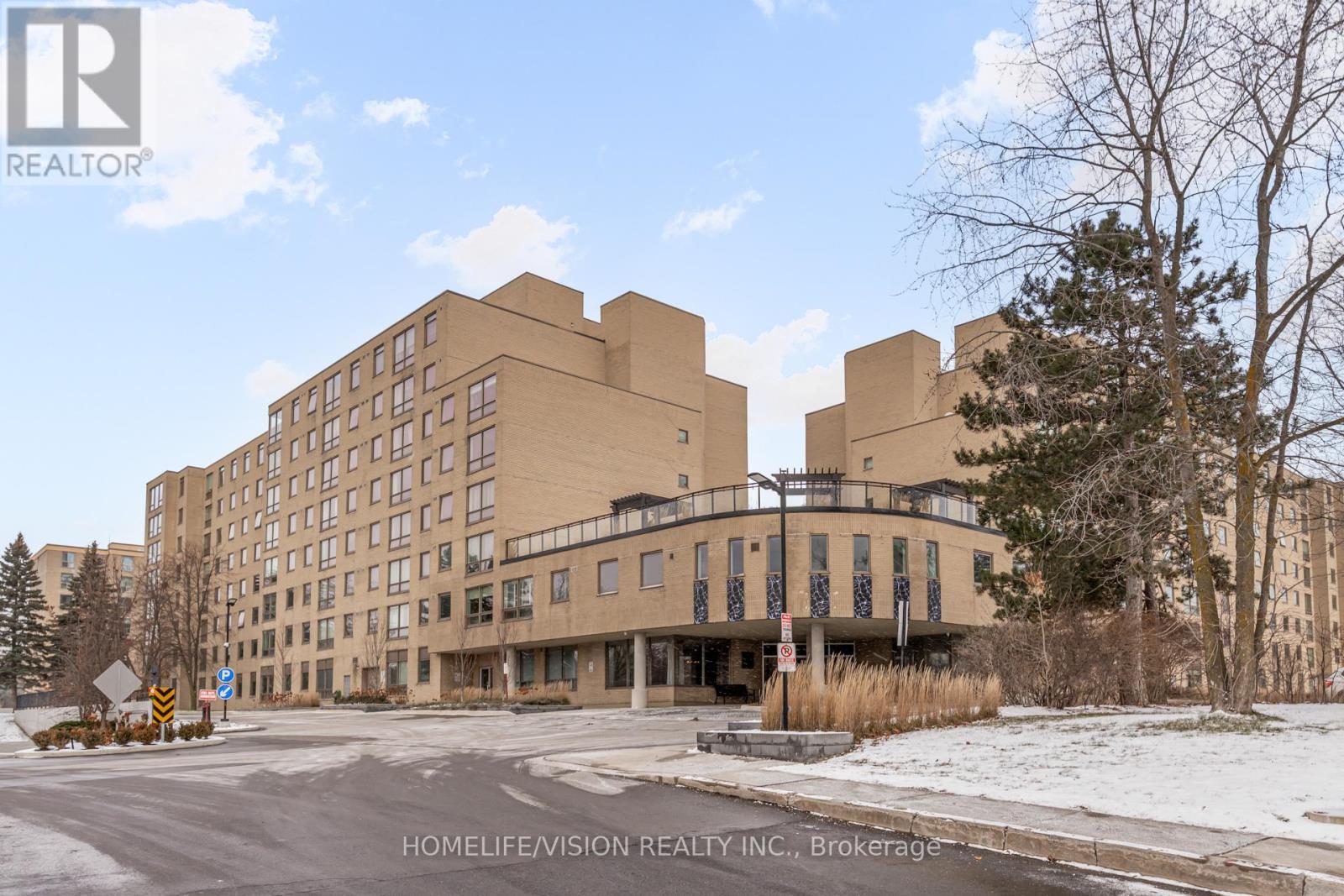 Property image for 807 - 326 MAJOR MACKENZIE DRIVE E|Richmond Hill (Crosby), Ontario L4C1J3