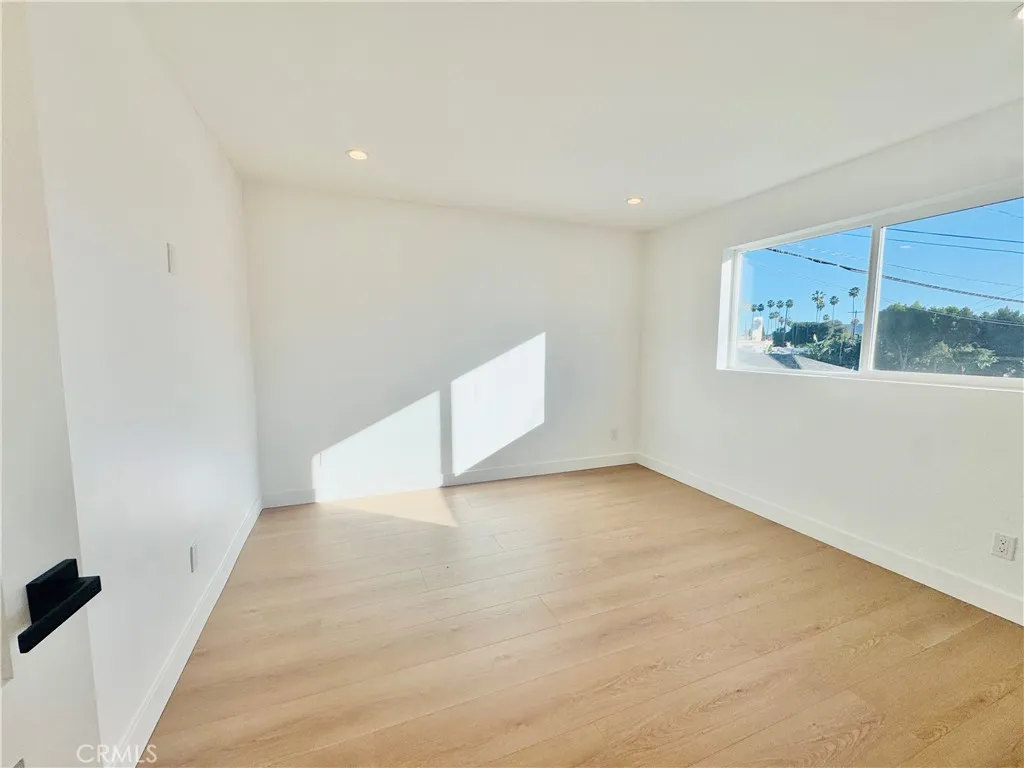 Additional image 19 of 6860 Aura Avenue, Reseda, CA 91335