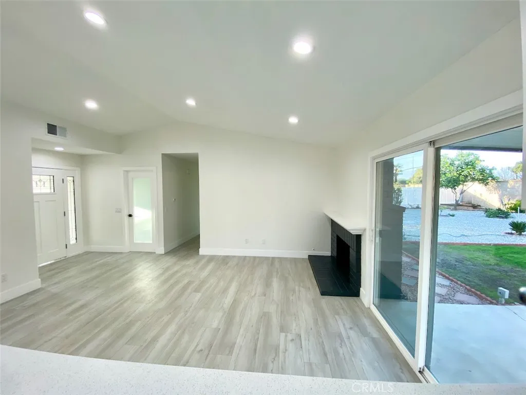 Additional image 13 of 4095 Penrod Drive, Riverside, CA 92505