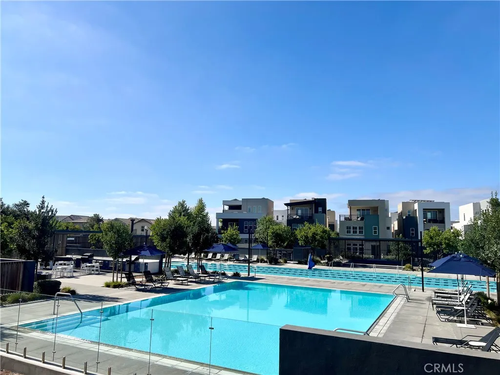 Additional image 72 of 108 Chorus, Irvine, CA 92618