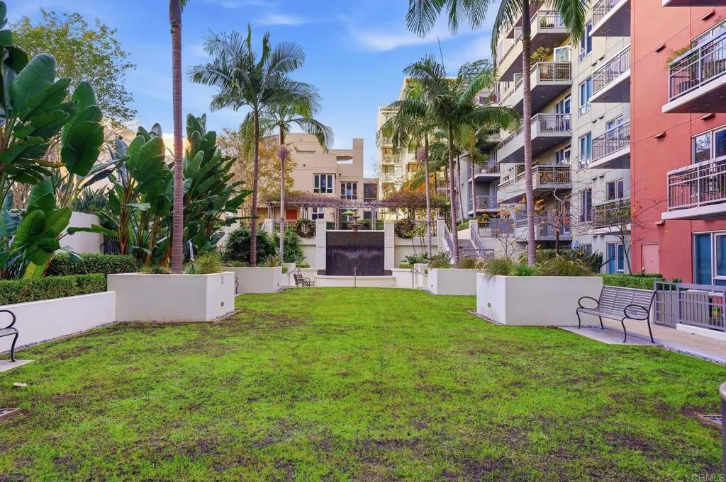 Additional image 79 of 300 W Beech Street Unit 1706, San Diego, CA 92101