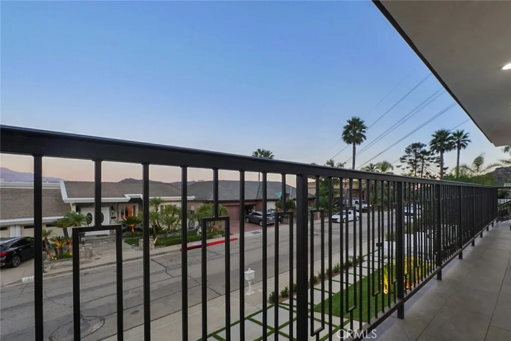 Additional image 20 of 3381 Oakmont View Dr, Glendale, CA 91208