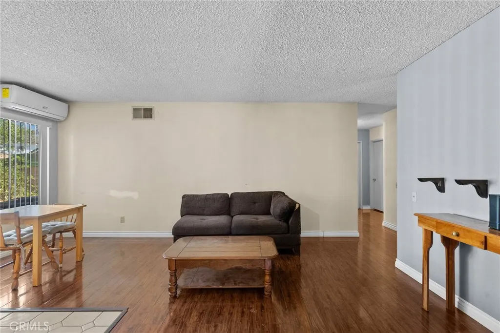 Additional image 10 of 663 Eston Place, Lancaster, CA 93535