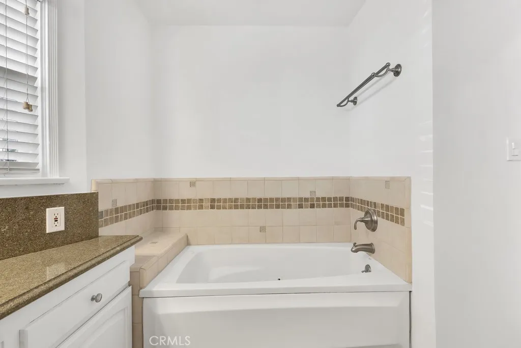 Additional image 26 of 626 Roselli St, Burbank, CA 91501