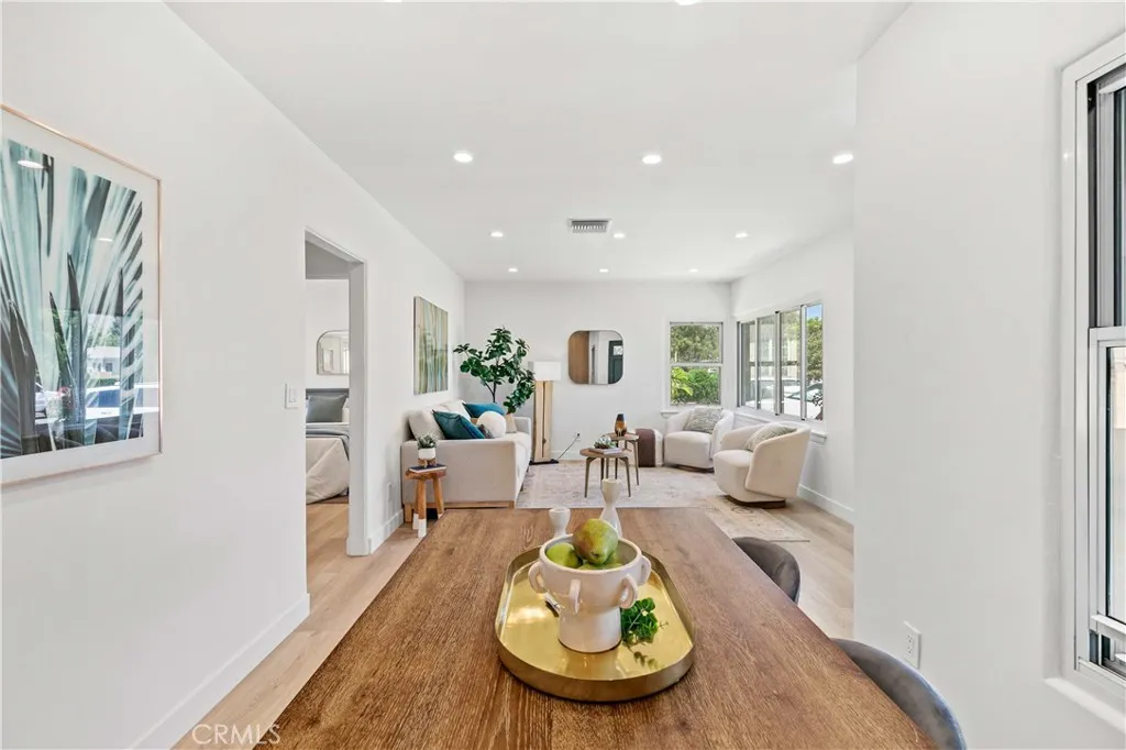 Additional image 14 of 2105 N Pass Ave, Burbank, CA 91505