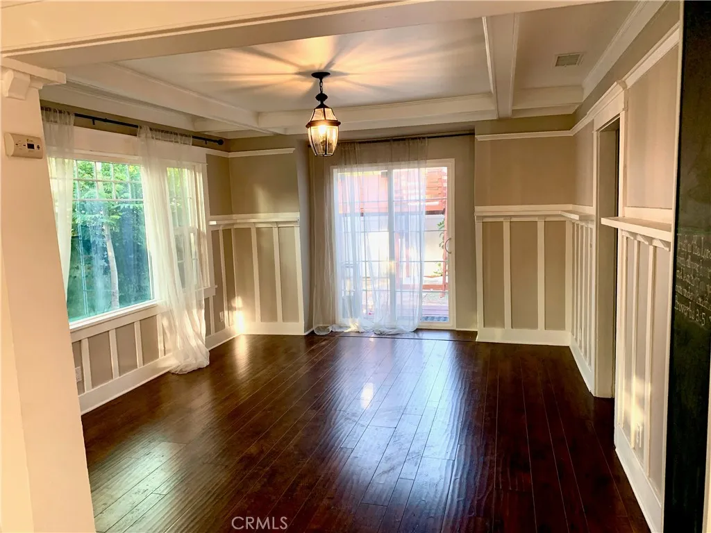 Additional image 6 of 220 Palm Pl, Pomona, CA 91767