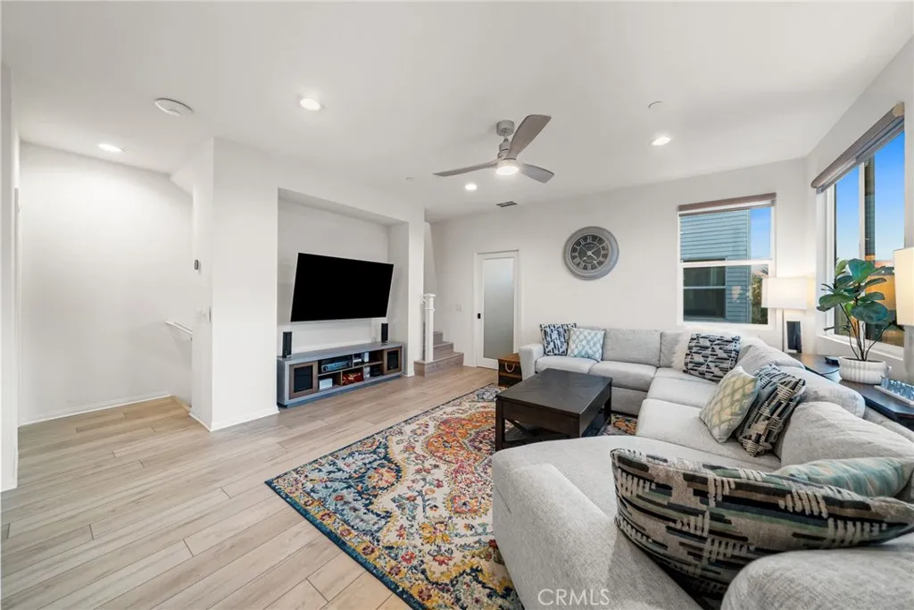 Additional image 10 of 329 N Standard Ave, Santa Ana, CA 92701