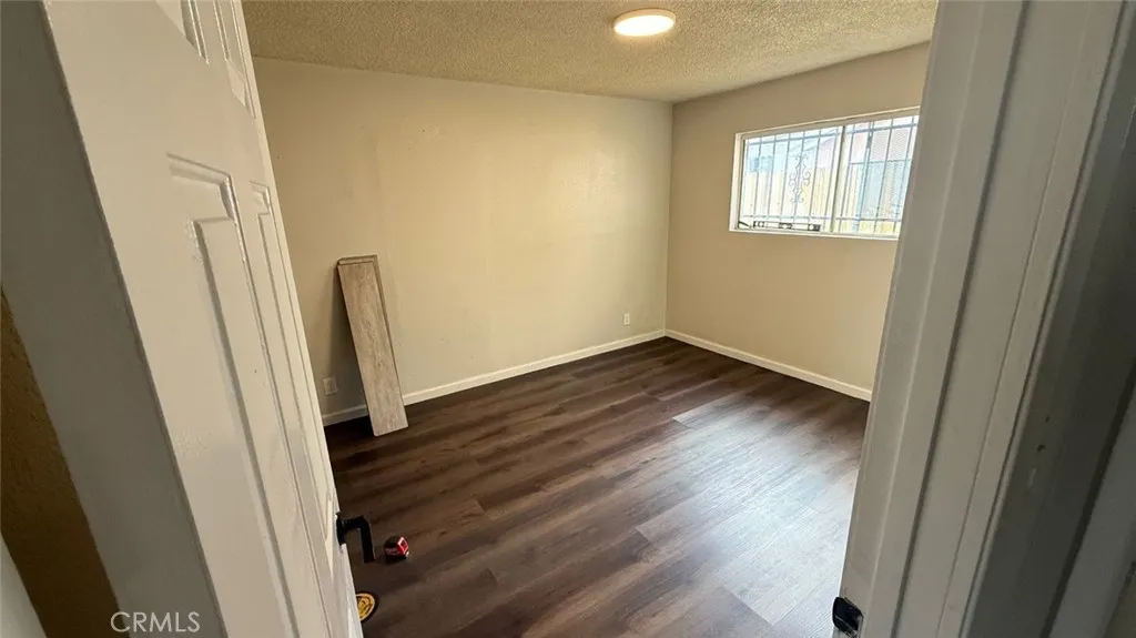 Additional image 19 of 823 E 75th St, Los Angeles, CA 90001