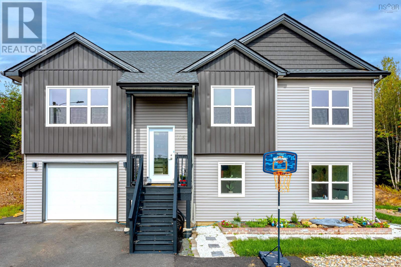 Property image for 115 Lindforest Court|Middle Sackville, Nova Scotia B4E3J2