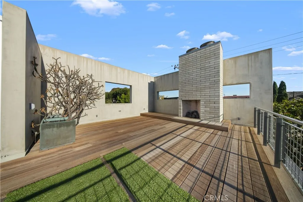 Additional image 22 of 519 Santa Ana Ave, Newport Beach, CA 92663