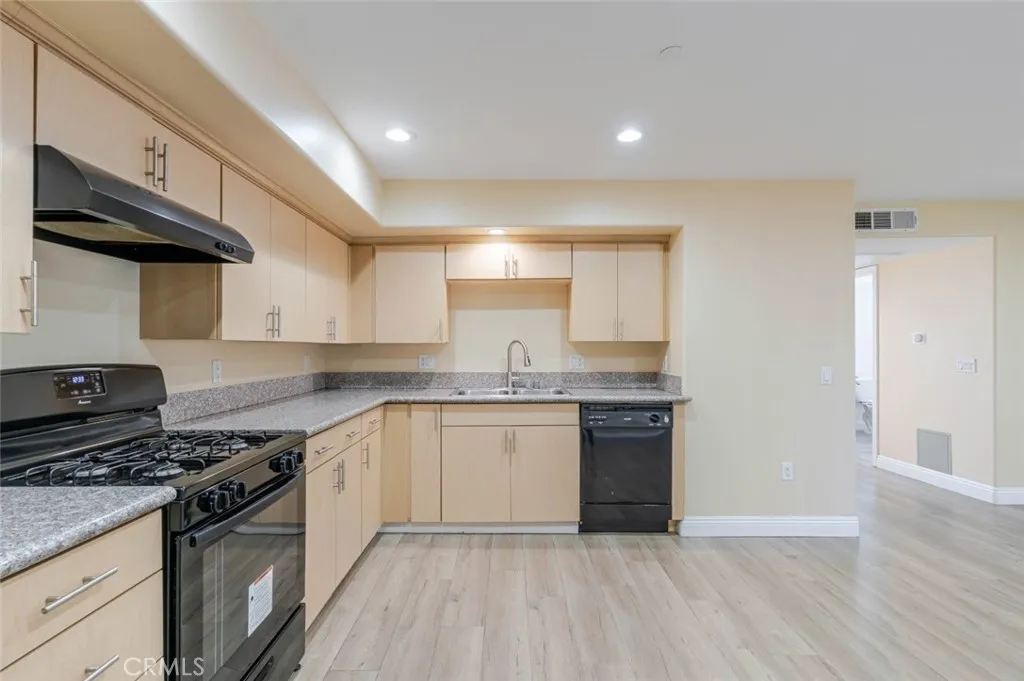Additional image 27 of 1466 Tamarind Avenue Unit 301, Los Angeles, CA 90028