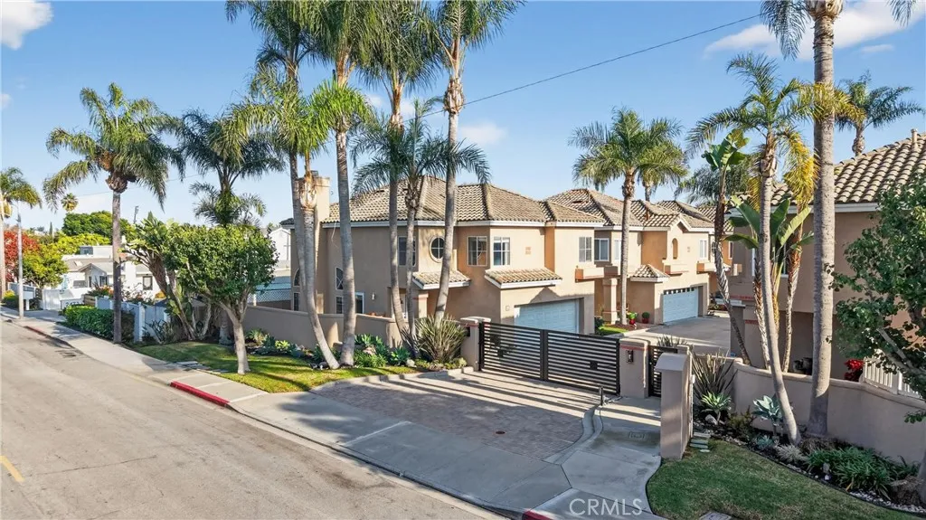 Additional image 49 of 152 Terraza Court, Costa Mesa, CA 92627