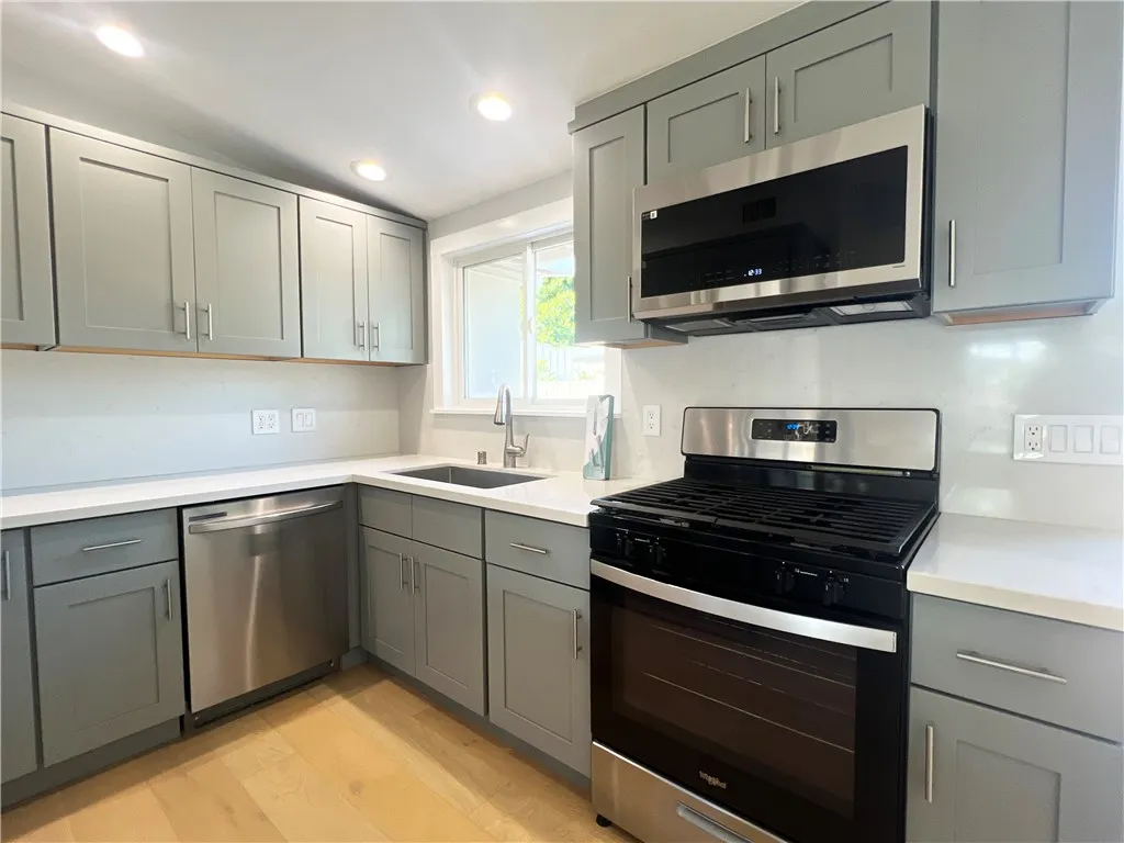 Additional image 15 of 326 Hamilton St, Costa Mesa, CA 92627