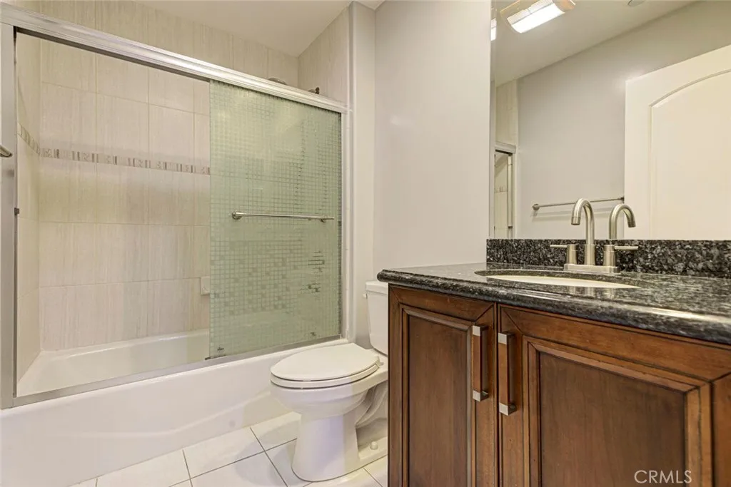 Additional image 61 of 556 E Palm Avenue Unit 102, Burbank, CA 91501