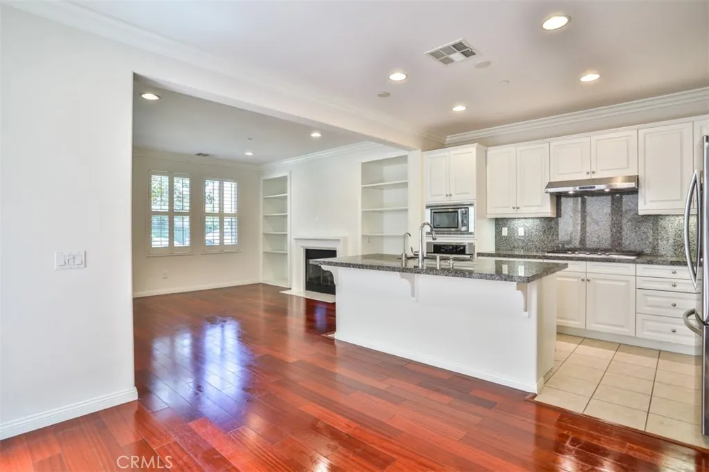 Additional image 17 of 59 Pathway, Irvine, CA 92618