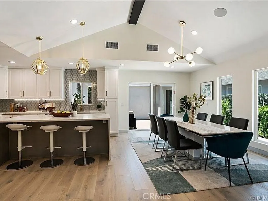 Additional image 9 of 4931 Murietta Avenue, Sherman Oaks, CA 91423