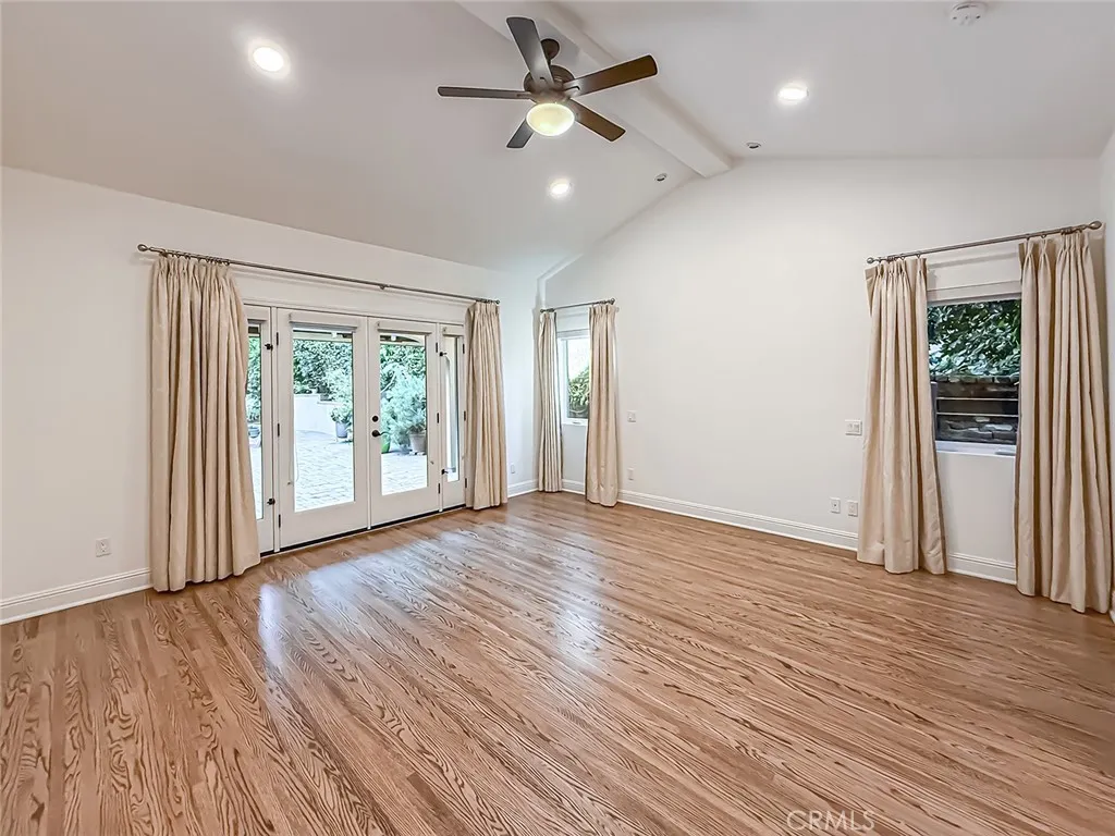 Additional image 96 of 15452 Varden, Sherman Oaks, CA 91403