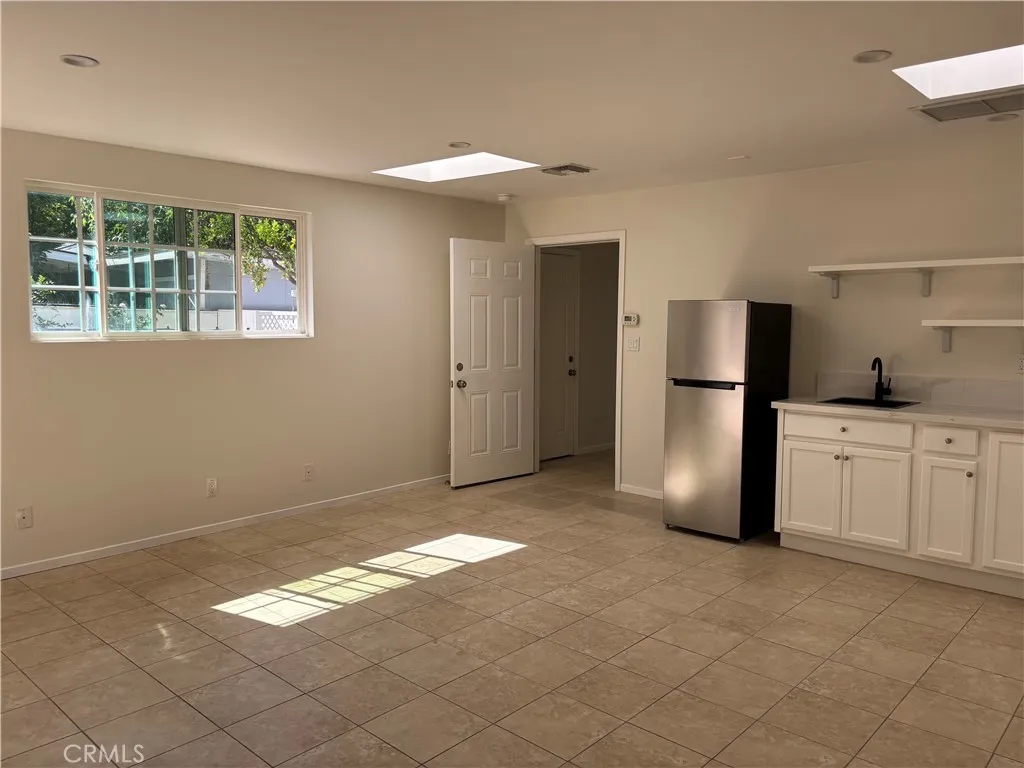 Additional image 50 of 21327 De La Osa Street, Woodland Hills, CA 91364