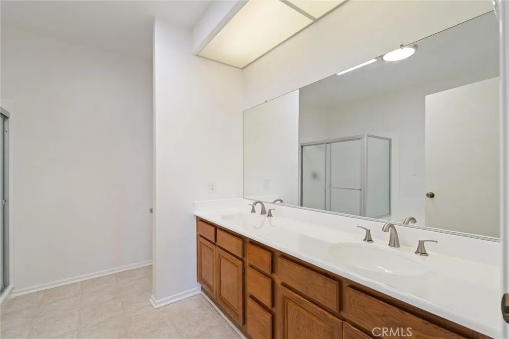 Additional image 56 of 2872 Coast Cir Unit 303, Huntington Beach, CA 92649