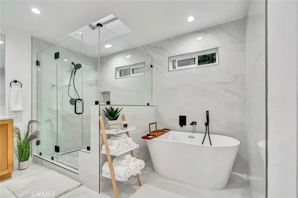 Additional image 132 of 16127 Hartsook Street, Encino, CA 91436