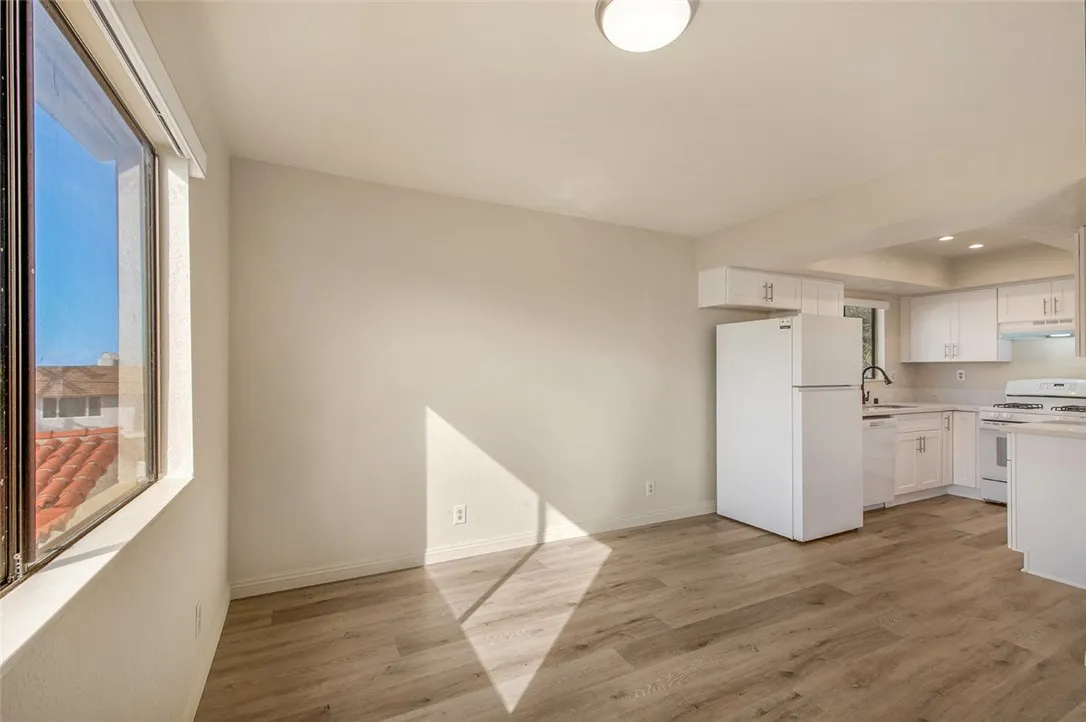 Additional image 19 of 325 Encino Lane Unit B, San Clemente, CA 92673