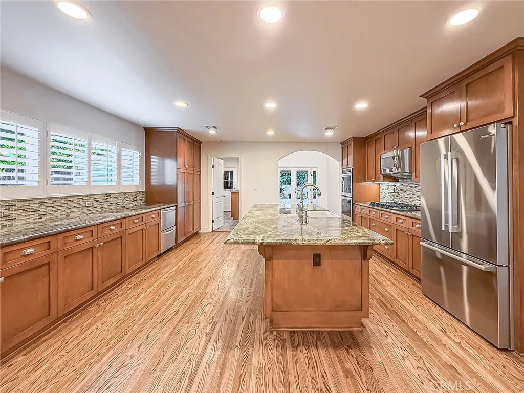 Additional image 74 of 15452 Varden, Sherman Oaks, CA 91403