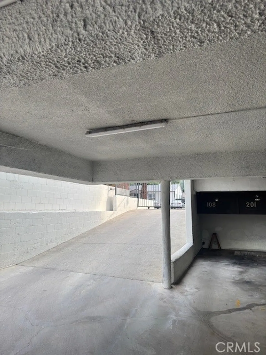 Additional image 16 of 22041 Costanso Unit 103, Woodland Hills, CA 91364