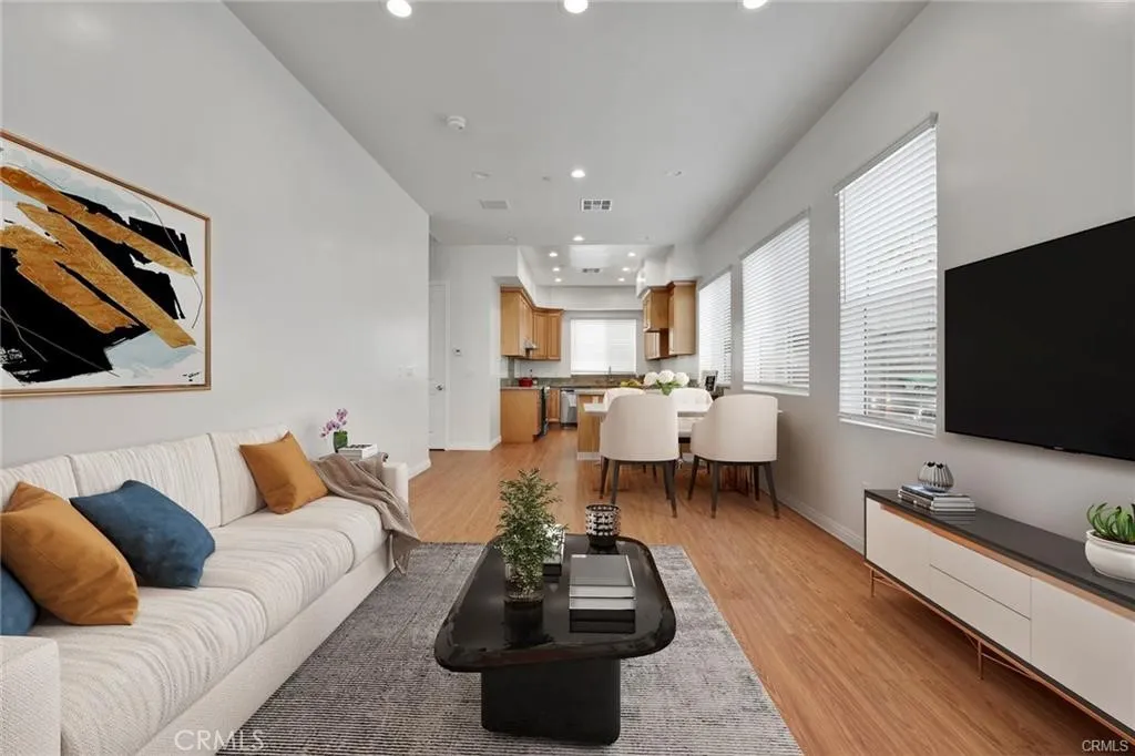 Additional image 3 of 320 A S. Lincoln Avenue, Monterey Park, CA 91755